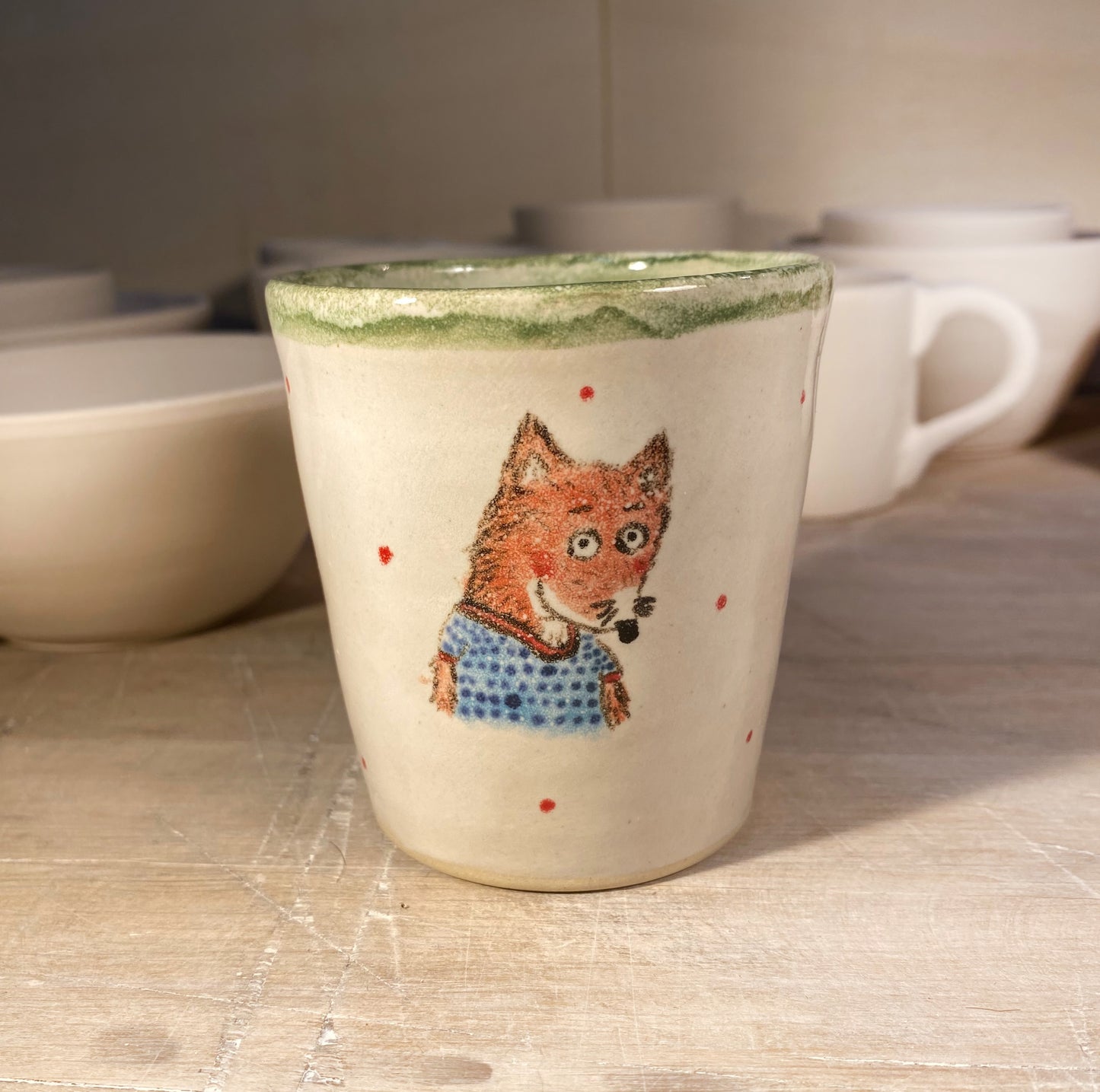 Steinzeugbecher